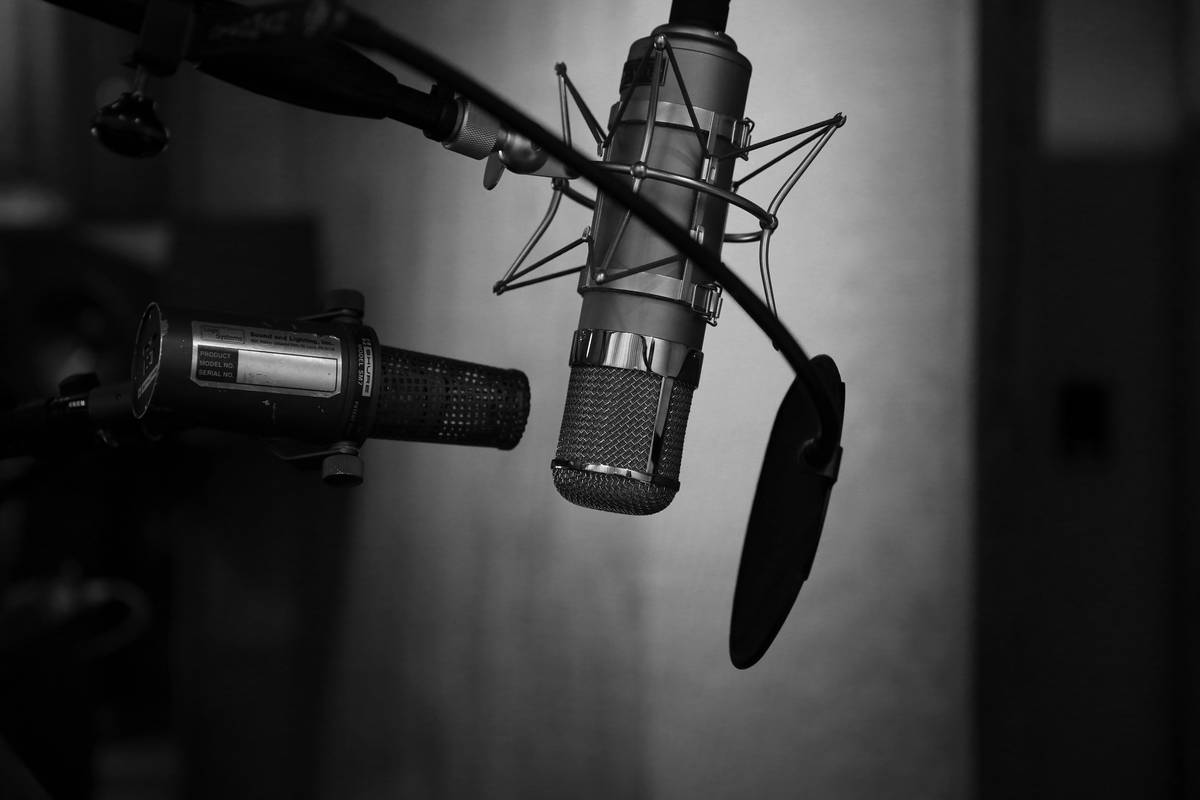 Essential Equipment for Podcast Beginners: Skip the Gimmicks, Start Recording